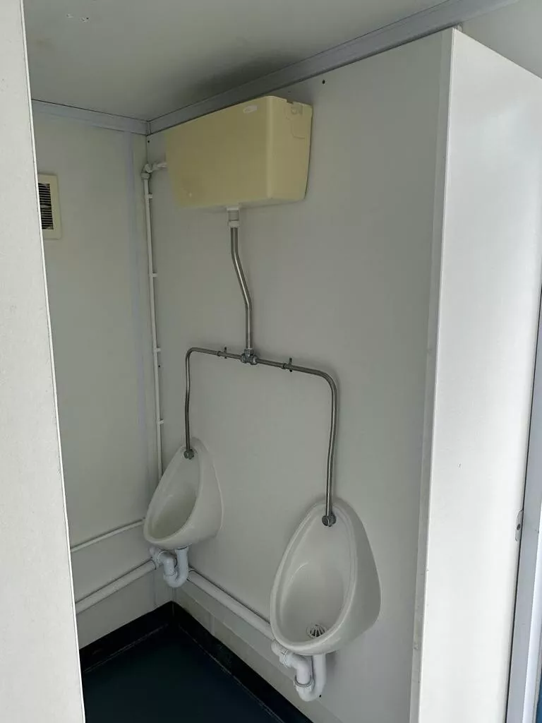 TOILET BLOCK 2+1 - Image 5