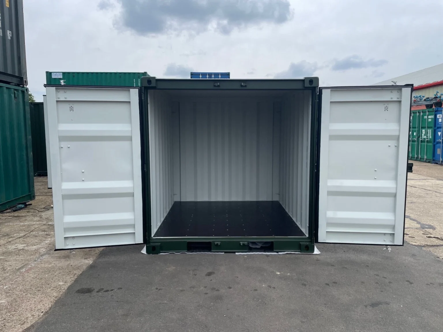 8ft New One Trip Shipping Containers Buy Online - Image 4