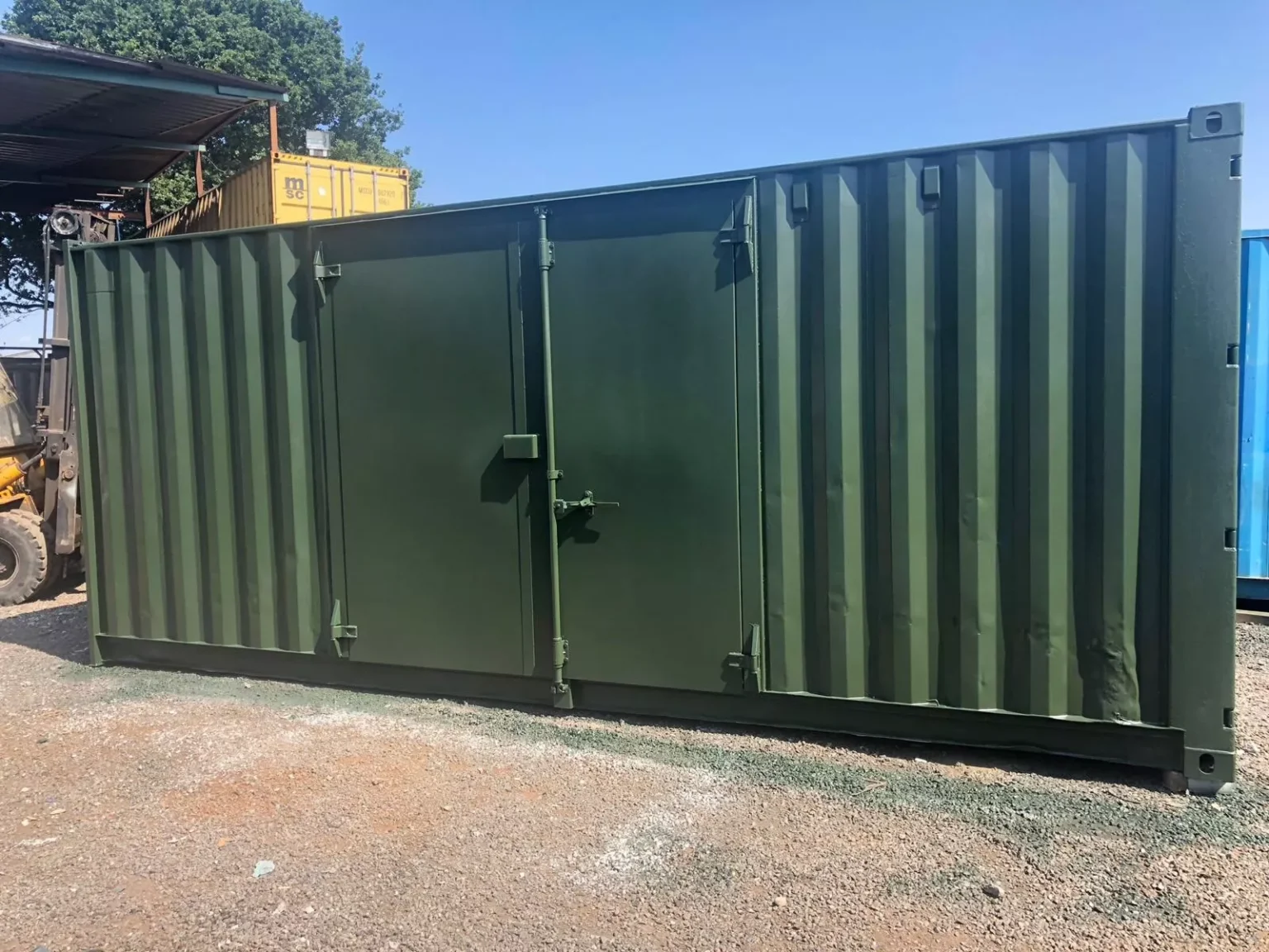 20×8 Container With 8f Side Doors With Extra Door Secure Lock Boxes - Image 4