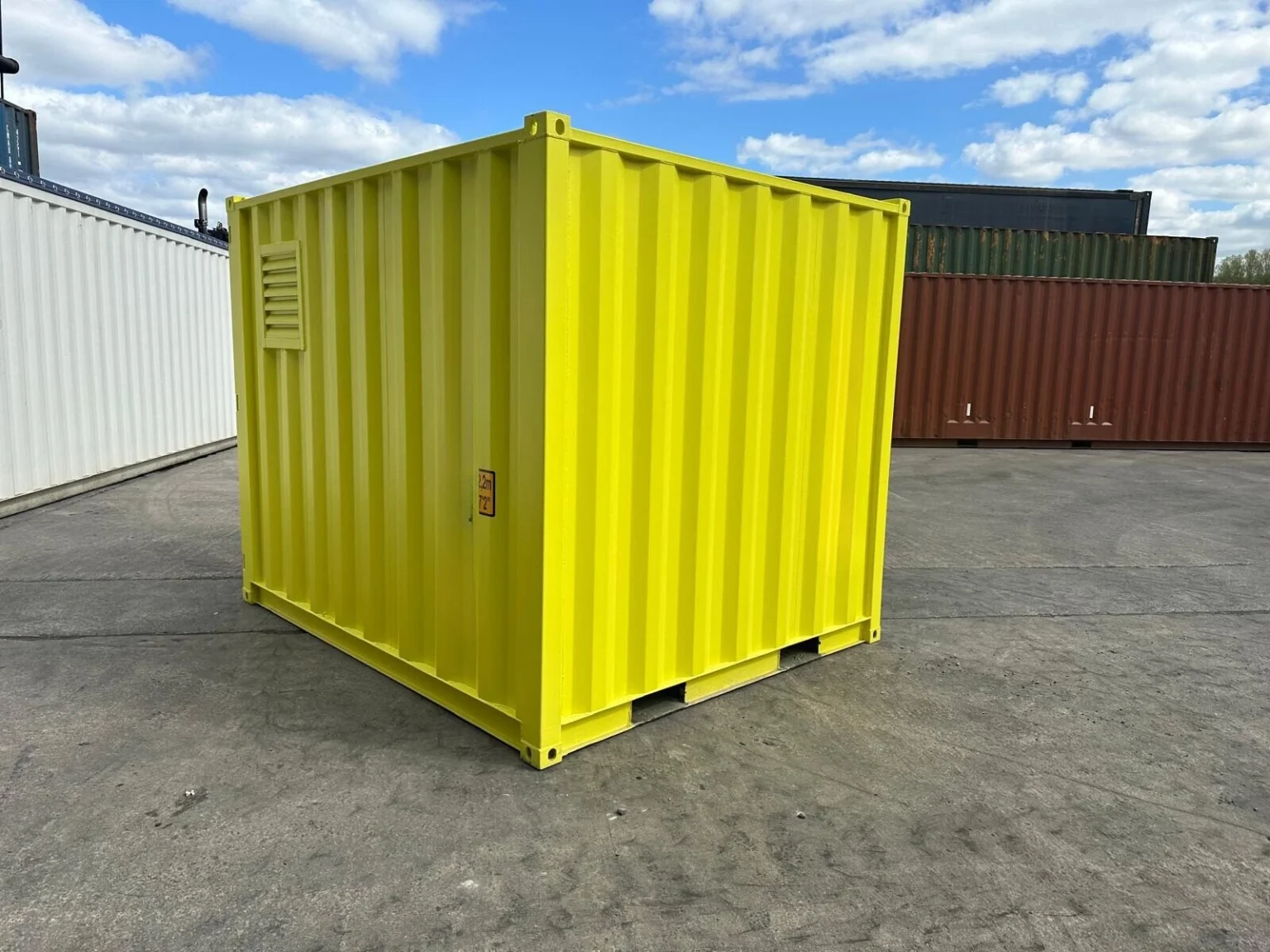 9ft x 7ft New COSHH / Chemical Store Shipping Container / Cabinet - Image 5