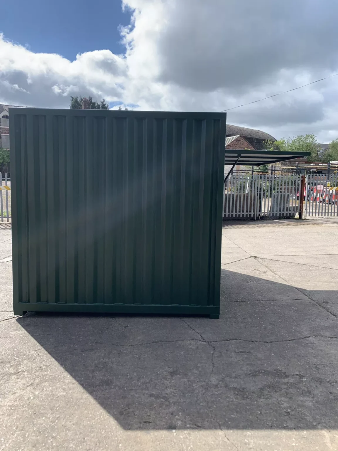 Converted Shipping Container – Café / Coffee Shop/ Bar 10ft - Image 3